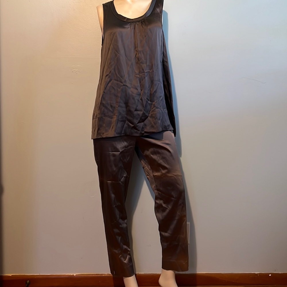 COPY - Talbots curvy petite pants with a satin gray incandescent appearance.